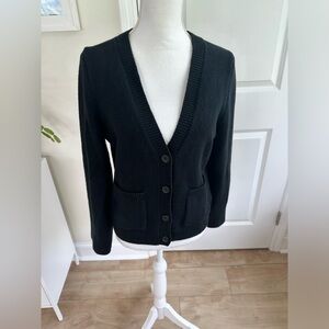 Gap Petite Medium black cardigan sweater buttons